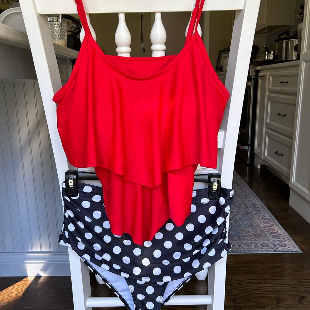Ladies swimwear unbranded